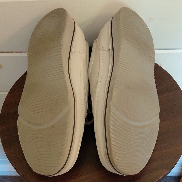 Hush Puppies Cream Boat Shoes - Picture 7 of 7